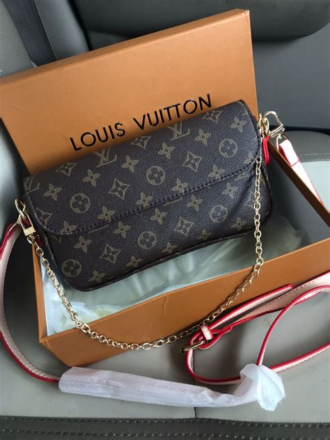 louis vuitton wallet with chain mens|louis vuitton ivy wallet.